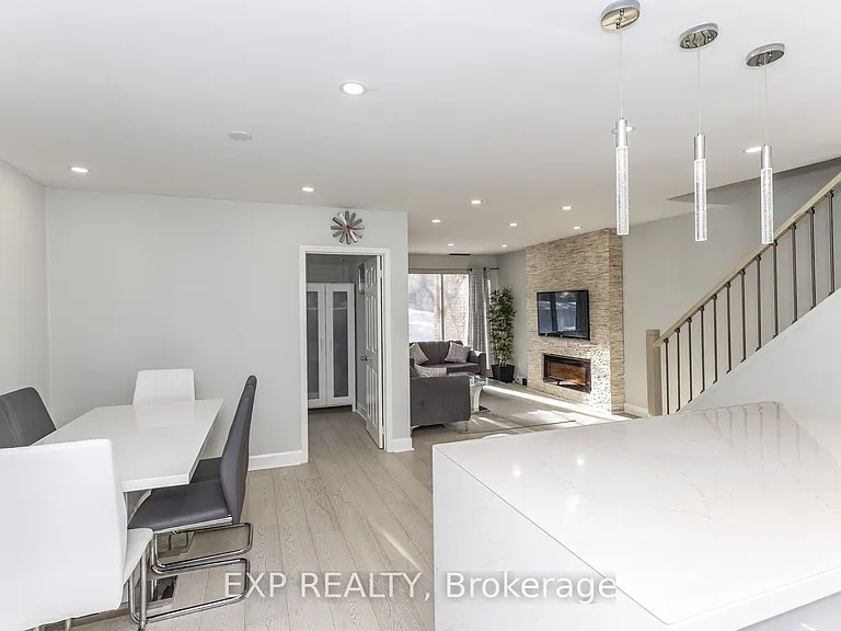 4001 Don Mills Rd #110 — Photo 9