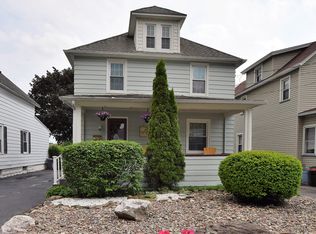 220 W Ivy St, East Rochester, NY 14445