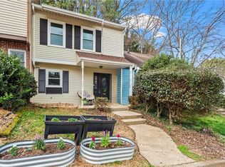 544 Stratford Grn, Avondale Estates, GA 30002
