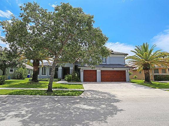 3rd image of 1828 NW 140th Terrace