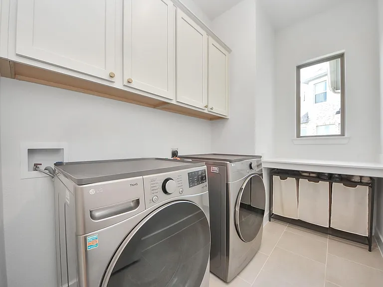 2995 Tantara Dr — Photo 16