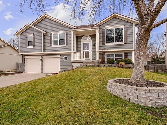 2nd image of 15482 S Wyandotte Dr