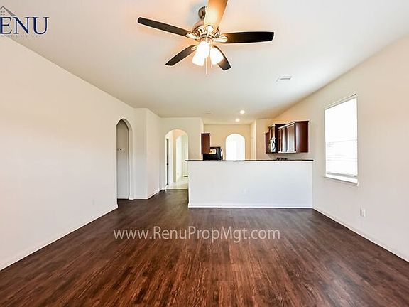 4th image of 15415 Hillside Mill Dr
