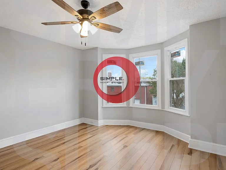 535 Marion St — Photo 7