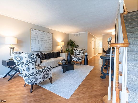 2nd image of 20199 Grannis Rd
