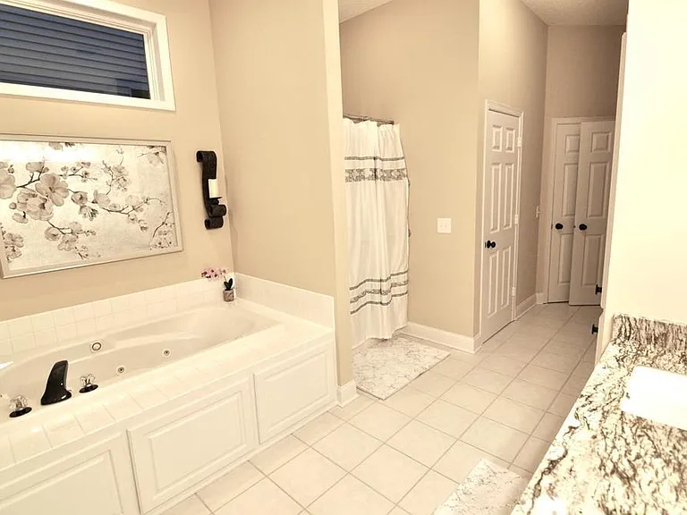 10413 Spyglass Dr — Photo 22