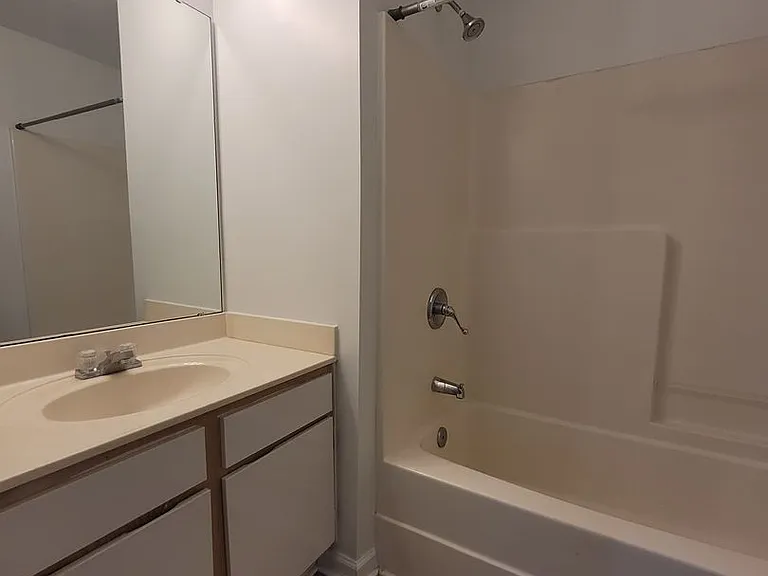 Arlington Apartments — Photo 88