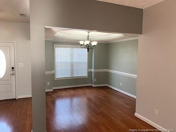 5th image of 281 Thorncliff Drive