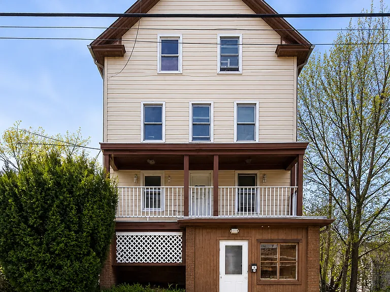 5 Oak St — Photo 16