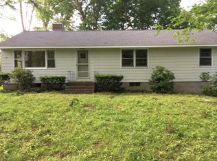 18 Dogwood Dr, East Hampton, CT 06424