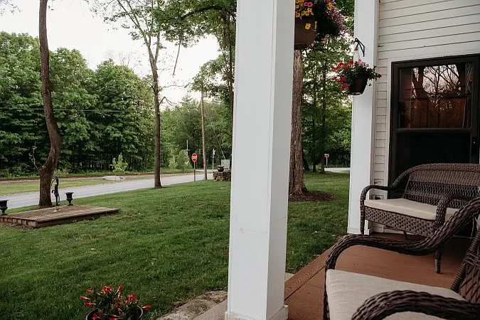5 bed, 2400 sqft, $2,800 — Photo 4