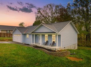 110 Howard Dr, White Pine, TN 37890