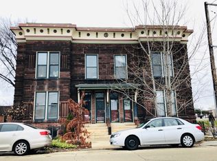 510 Market St #B, Rockford, IL 61107
