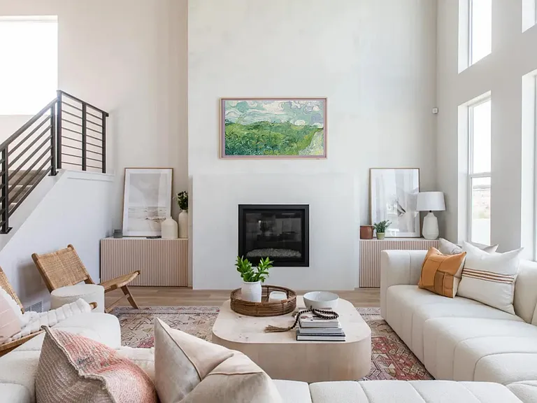 427 W Peppergrass Way — Photo 2