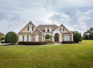 6108 Cottonwood Ln, Blackshear, GA 31516