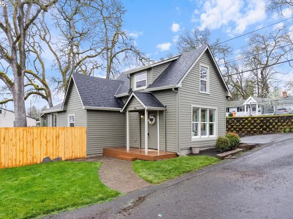 780 Union Ave, Gladstone, OR 97027