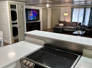 304 16th St S, Moorhead, MN 56560