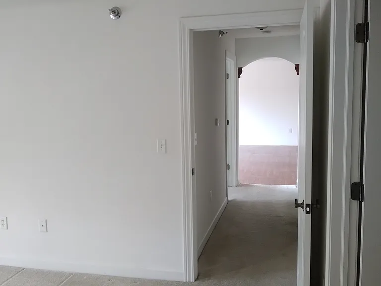 920 Marquette Ave #303 — Photo 20