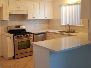349 W Wilson St APT 3, Costa Mesa, CA 92627