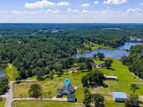 5782 Seminole Dr, Crestview, FL 32536