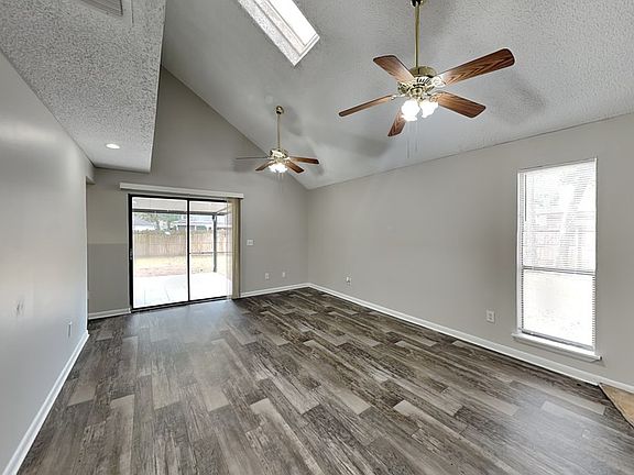 5th image of 3426 Scrimshaw Dr