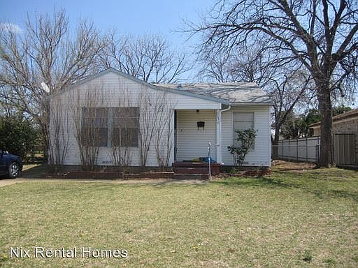 1st image of 1905 SE 21st Ave