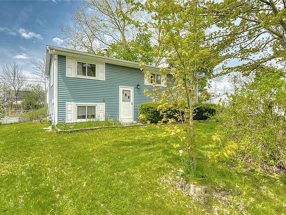 3rd image of 139 Nevins Rd