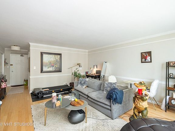 3rd image of 3600 N Lake Shore Dr APT 1508