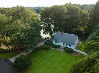 25 Stonybrook Rd, Norwalk, CT 06851