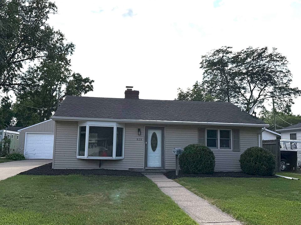 1st image of 929 Hunt Ave