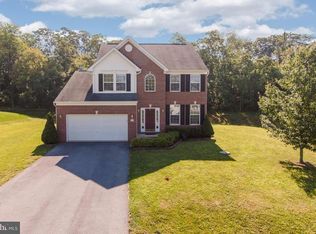 31 Farragut Dr, Keedysville, MD 21756