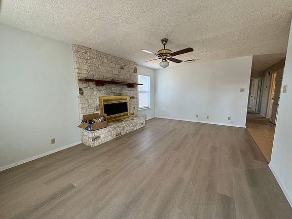 Living room with fireplace