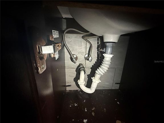 3rd image of 10616 Godfrey Ln