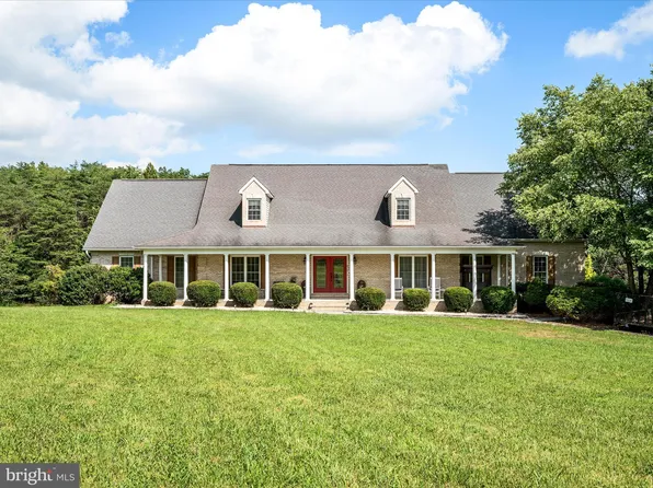 850 Dicks Hollow Rd, Winchester, VA 22603