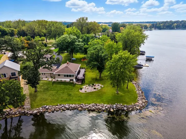 624 Tetonka View Dr, Waterville, MN 56096