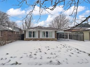 54 Manorglen Cres, Toronto, ON M1S 1W4