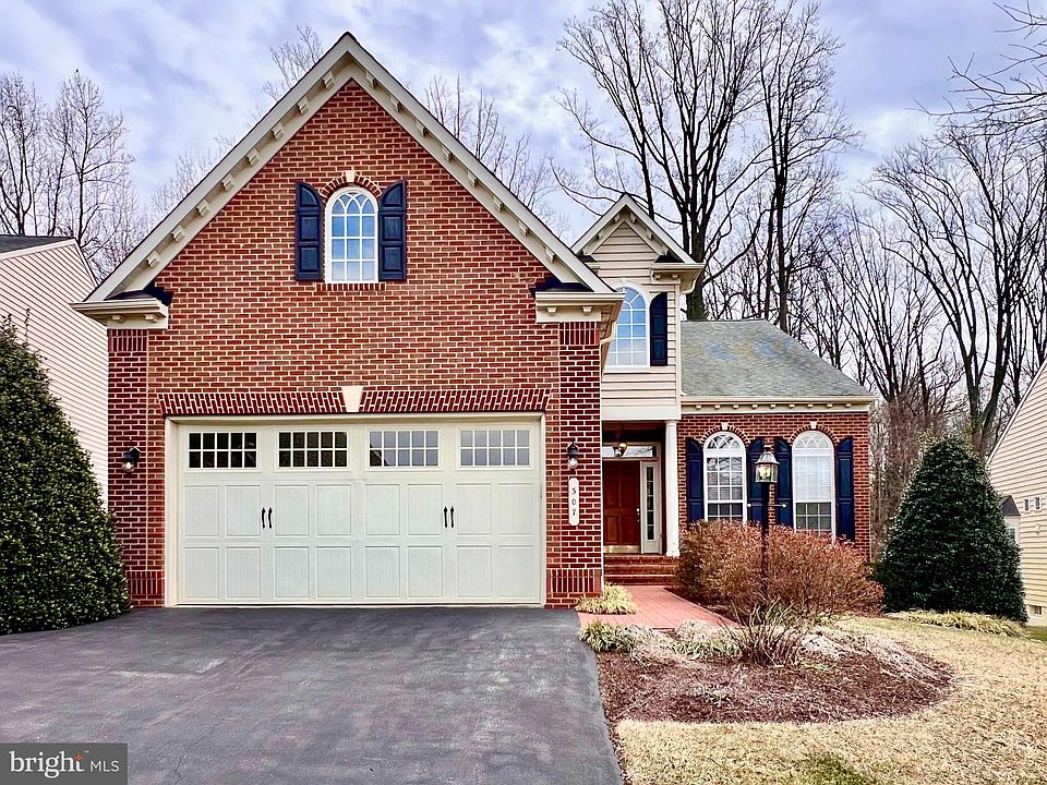 1st image of 307 Grindstone Dr