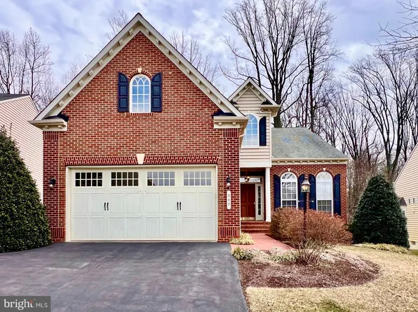 307 Grindstone Dr, Arnold, MD 21012