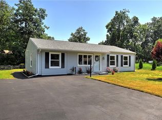 14 Mead Cir, Ansonia, CT 06401