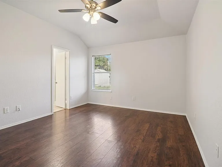 4937 Spur Ridge Ct #4937 — Photo 19