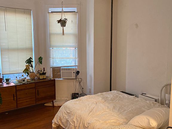 3rd image of 452 W 145th St APT 2F