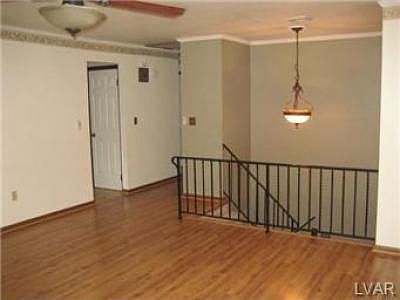 5th image of 3537 Dartmouth Dr