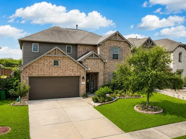 18415 Aspen Downs Ln, Richmond, TX 77407