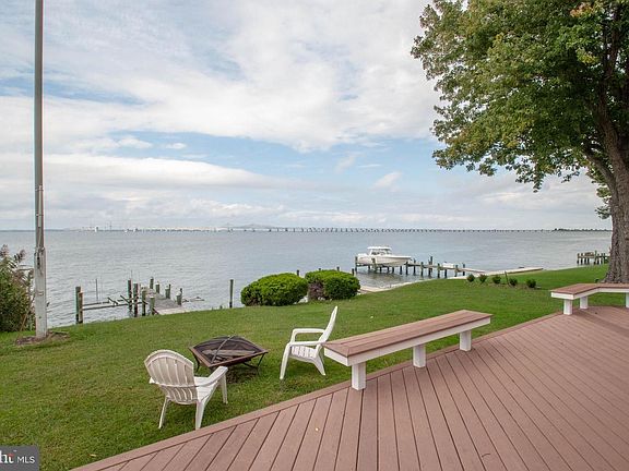 3rd image of 606 Bayside Dr