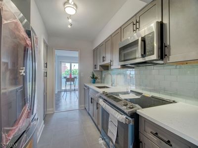 377 S Harrison St 5F UNIT 5F, East Orange, NJ, 07018