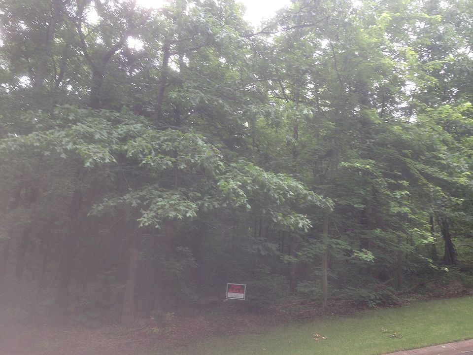 2nd image of 503 W Ridge Dr