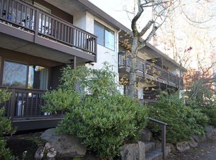2111 NE 89th St APT 1, Seattle, WA 98115