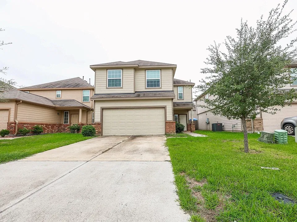 18643 Cooper Ravine Way