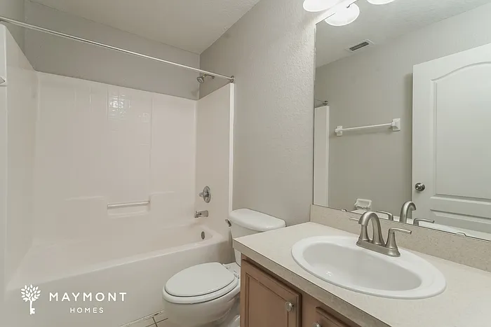 6811 Krenson Oaks Cir — Photo 13