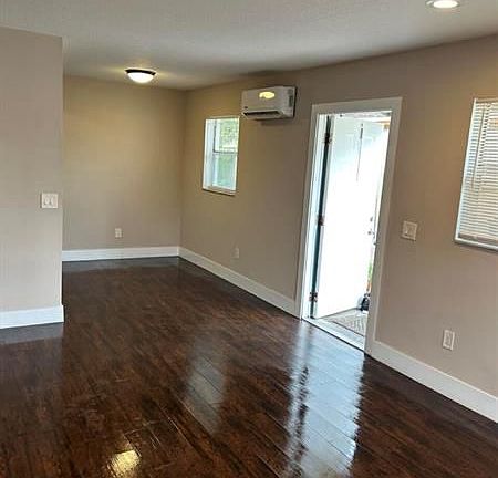 2nd image of 417 N East St APT 35